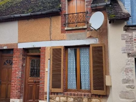 maison 2 chambres - garage - cour intérieure