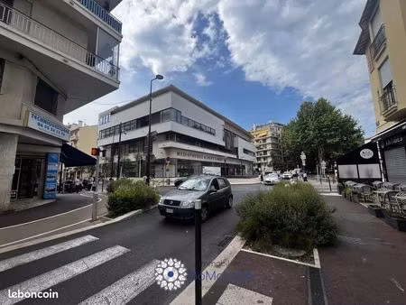 studio 1 pièce 37 m²