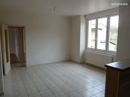 appartement 3 pièces 50 m²