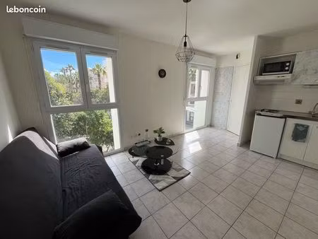 studio lumineux à perpignan