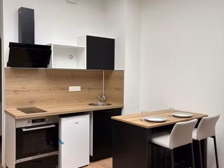 appartement t1 - rénové - étudiant - ascenseur - parking