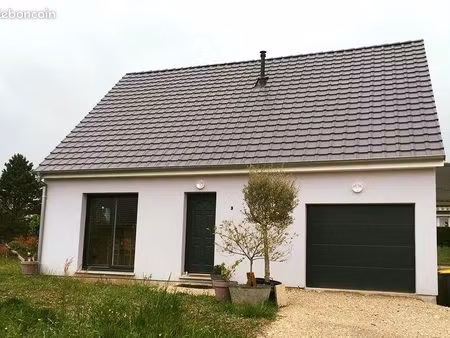 maison 4 pièces 82 m²