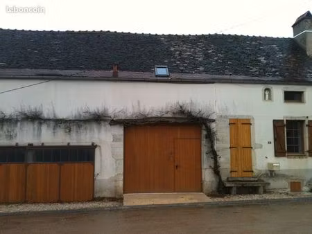 maison 5p 110 m² à louer avec jardin et parking 660