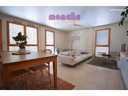appartement 4 pièces 101 m²