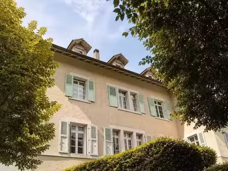 vente appartement 2 pièces 44.82 m² à ferney-voltaire (01210)  275 000 €