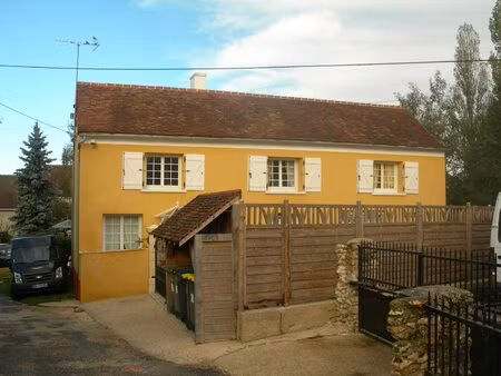 grande maison de famille sur un joli terrain de 1500 m2 !