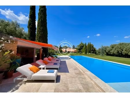 villa uzès - 5 chambres - 303m²