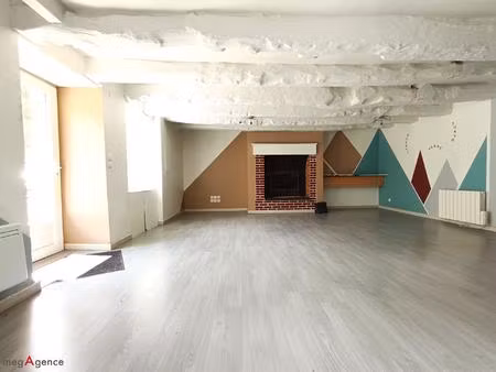 maison en pierre de caractère à rénover – fort potentiel – sérent