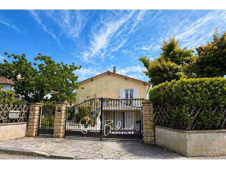 maison 6 pièces - 146 m²