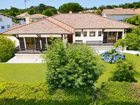 maison 6 pièces - 190 m²
