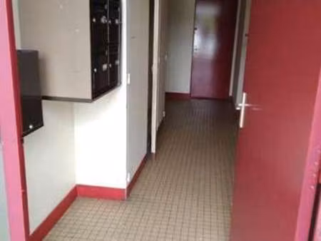 location appartement t1 meublé à bolbec (76210) : à louer t1 meublé / 37m² bolbec