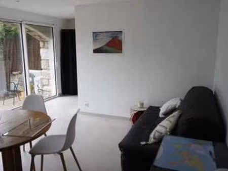 location appartement t1 meublé à cagnes-sur-mer (06800) : à louer t1 meublé / 38m² cagnes-