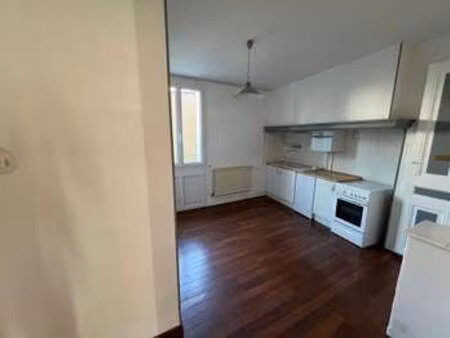 location appartement 2 pièces au havre (76600) : à louer 2 pièces / 43m² le havre