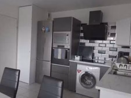 location appartement 3 pièces meublé à poitiers (86000) : à louer 3 pièces meublé / 54m² p