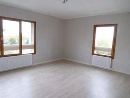 location appartement 2 pièces à auxerre (89000) : à louer 2 pièces / 57m² auxerre