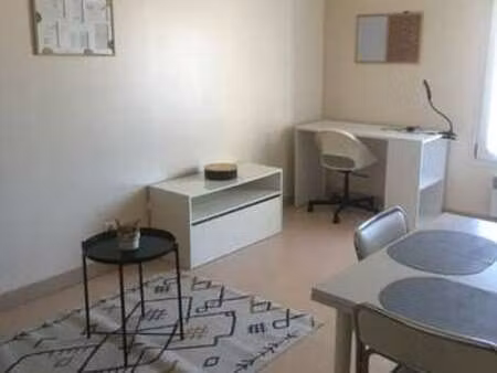 location appartement t1 meublé à bourges (18000) : à louer t1 meublé / 21m² bourges