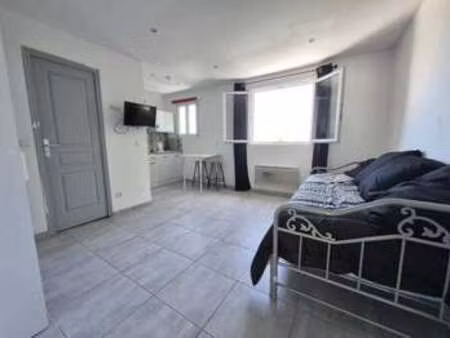 location appartement t1 meublé à gron (89100) : à louer t1 meublé / 19m² gron