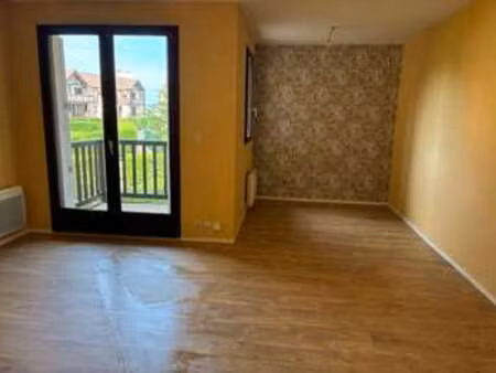 location appartement t1 à ouistreham (14150) : à louer t1 / 35m² ouistreham