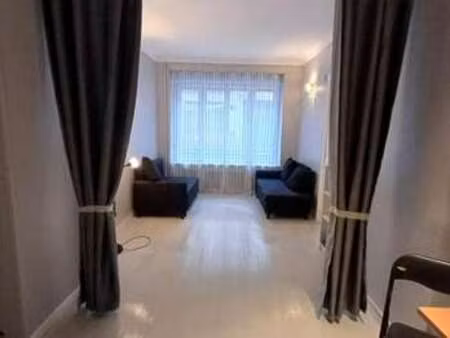 location appartement t1 meublé à paris 9e (75009) : à louer t1 meublé / 26m² paris 9e