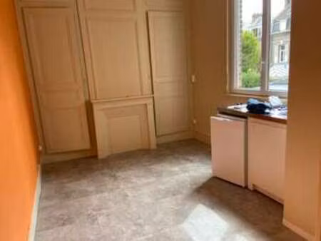 location appartement t1 à amiens (80000) : à louer t1 / 15m² amiens