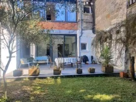 location appartement 3 pièces à bordeaux (33000) : à louer 3 pièces / 77m² bordeaux