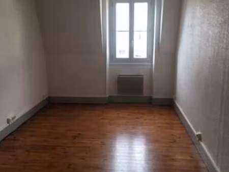 location appartement 2 pièces à grenoble (38000) : à louer 2 pièces / 35m² grenoble