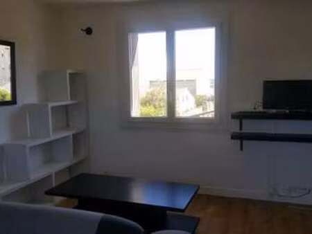 location appartement t1 meublé à nîmes (30000) : à louer t1 meublé / 28m² nîmes