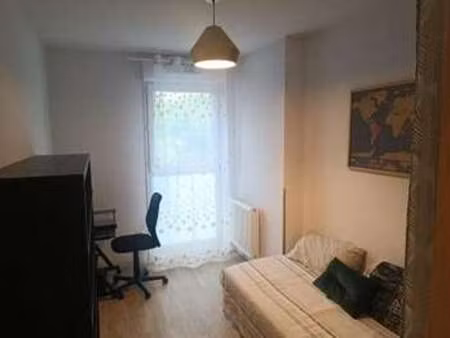 location appartement 3 pièces meublé à pau (64000) : à louer 3 pièces meublé / 56m² pau
