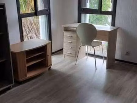 location appartement t1 meublé à pau (64000) : à louer t1 meublé / 24m² pau