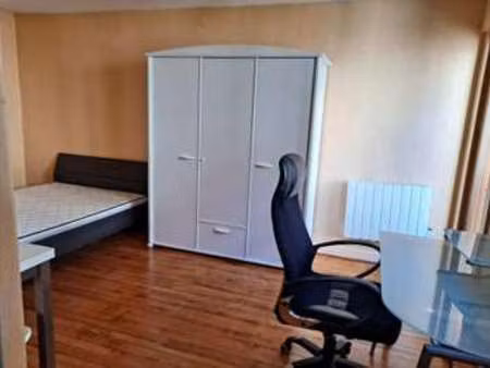 location appartement t1 meublé à clermont-ferrand (63000) : à louer t1 meublé / 27m² clerm