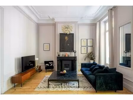 appartement au cachet haussmannien et esprit contemporain