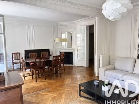 appartement à paris (75015)