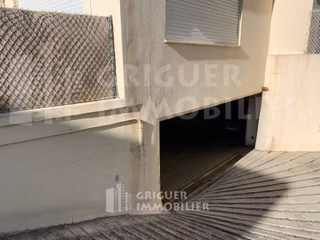 location garage gorbella nice