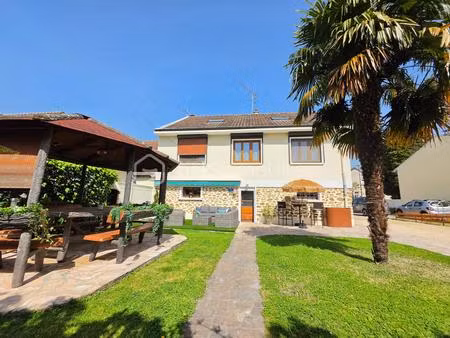 maison de 188 m² à bobigny