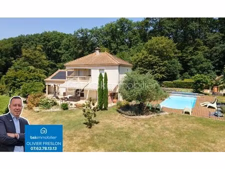 propriété de 204 m² à chaulgnes