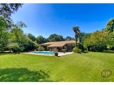 vente maison 5 pièces 145 m² le temple (33680)