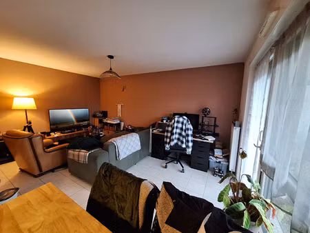 2 pièces avec garage