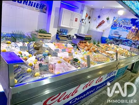 divers commerces à sens (89100)