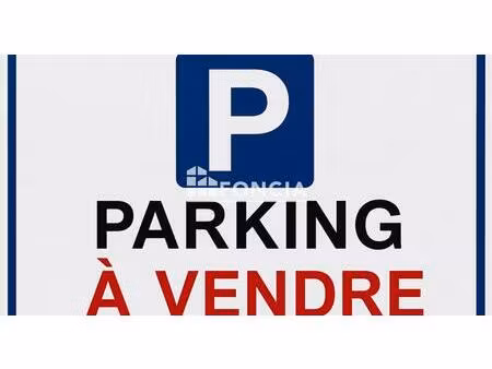toulon ouest parking a vendre