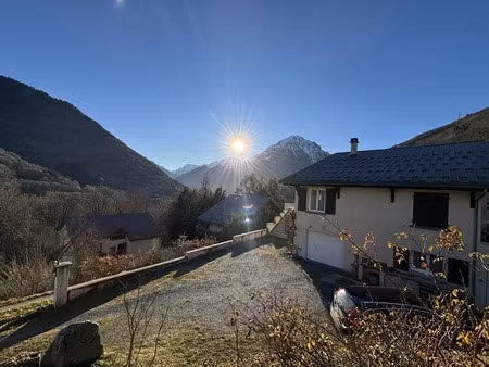 maison familiale de 235 m² - vue panoramique - allemond (38)