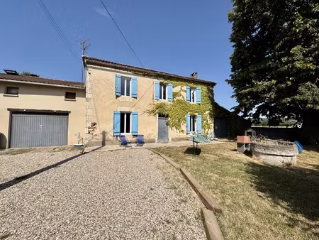 granges sur lot  maison d'environ 202 m2  4 chambres  deux g