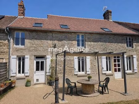 maison ancienne avec jardin et dépendance