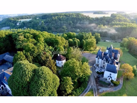 propriété à vendre tours 50 pièce(s) 2000m2 7 200 000€
