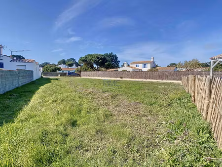 luzeronde - terrain a batir de 602m2 avec permis de construi