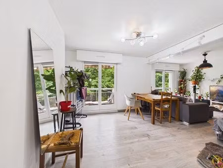 3/4 pieces 74m²