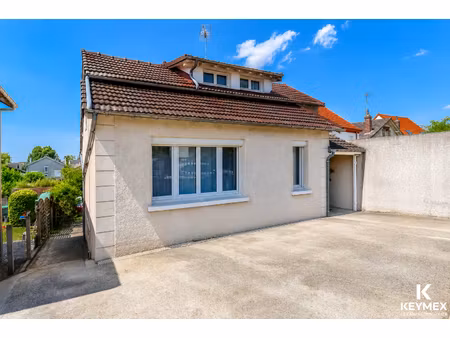 maison - confort plain-pied - 2 chambres - cave - jardin