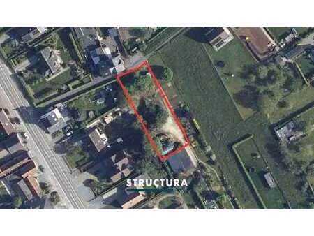 terrain à bâtir bien situé pour construction 4-façades à maz