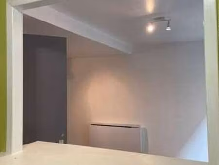 location appartement t1 à besançon (25000) : à louer t1 / 25m² besançon