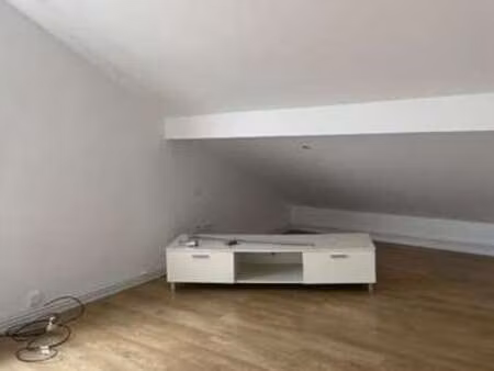 location appartement 2 pièces à sochaux (25600) : à louer 2 pièces / 60m² sochaux
