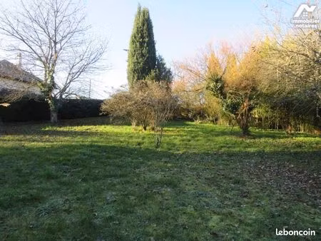 terrain 1000 m² loches